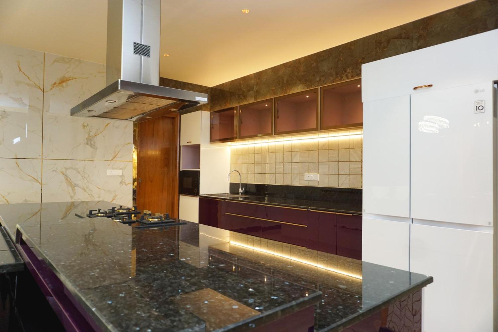 Appartamento The Pentouz On 100 Feet Road Indiranagar - An Urban Luxury Retreat Bangalore Esterno foto